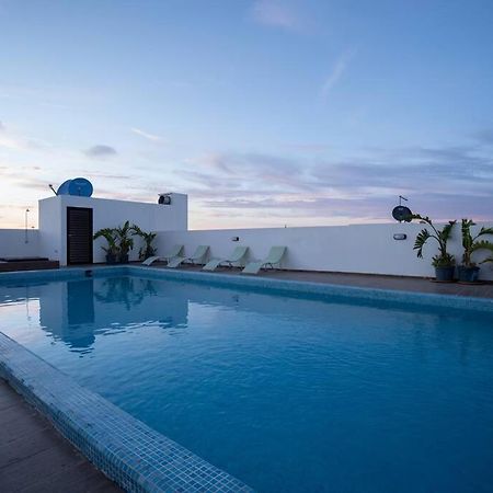 Chez Miguel Appartement Casablanca Avec Piscine Luaran gambar