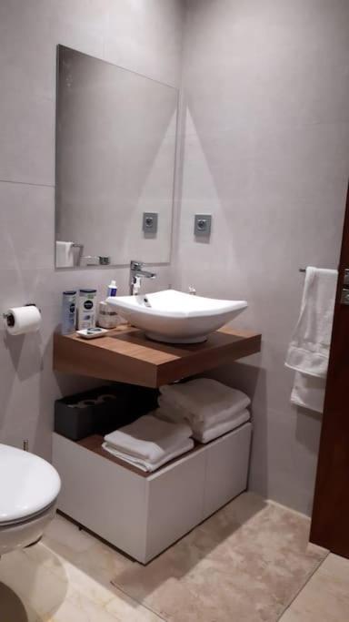 Chez Miguel Appartement Casablanca Avec Piscine Luaran gambar