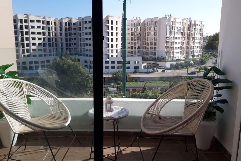 Chez Miguel Appartement Casablanca Avec Piscine Luaran gambar